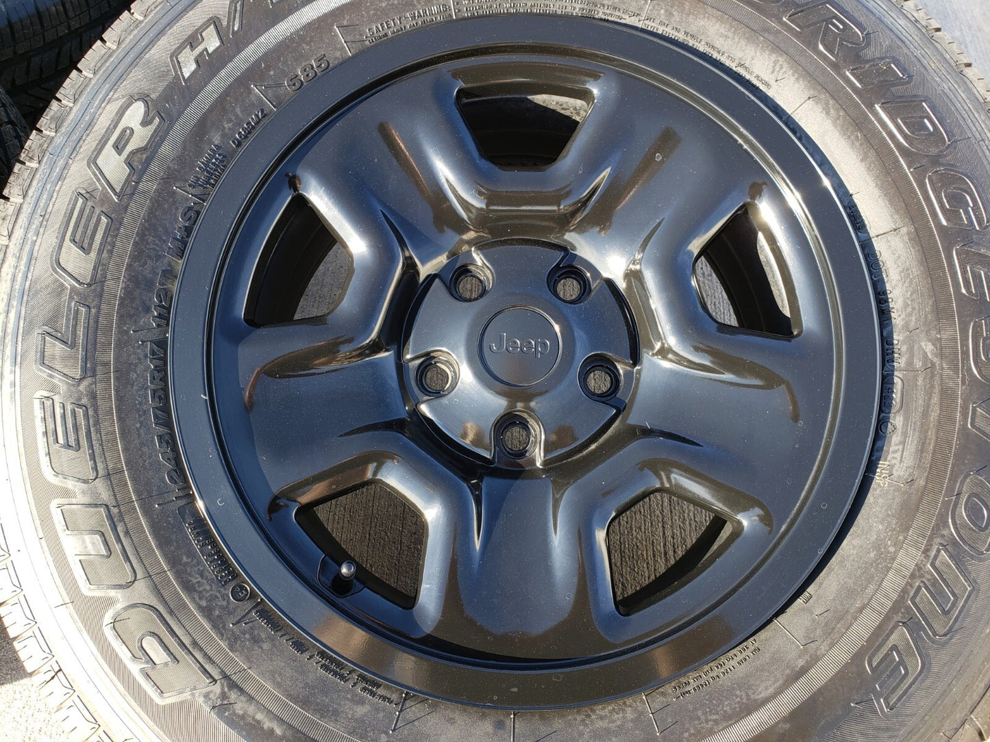 17" Jeep Wrangler SPORT OEM wheels rims tires 9240 9220 black NEW