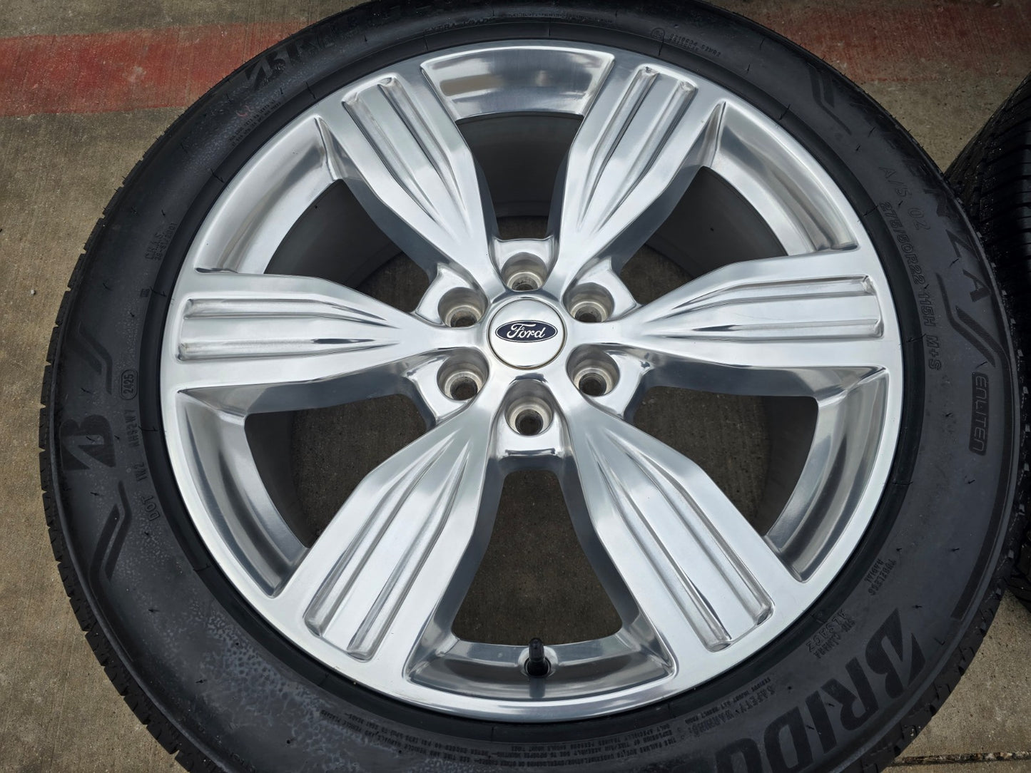 22" Ford F-150 LIMITED LARIAT OEM rims wheels 10442 Expedition BRIDGESTONE NEW