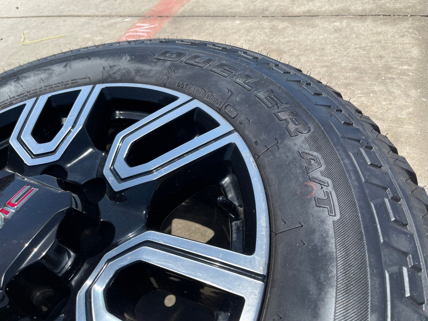 20" GMC Sierra AT4 2500 3500 OEM wheels rims 5950 Silverado 2023 2024 2025 2026