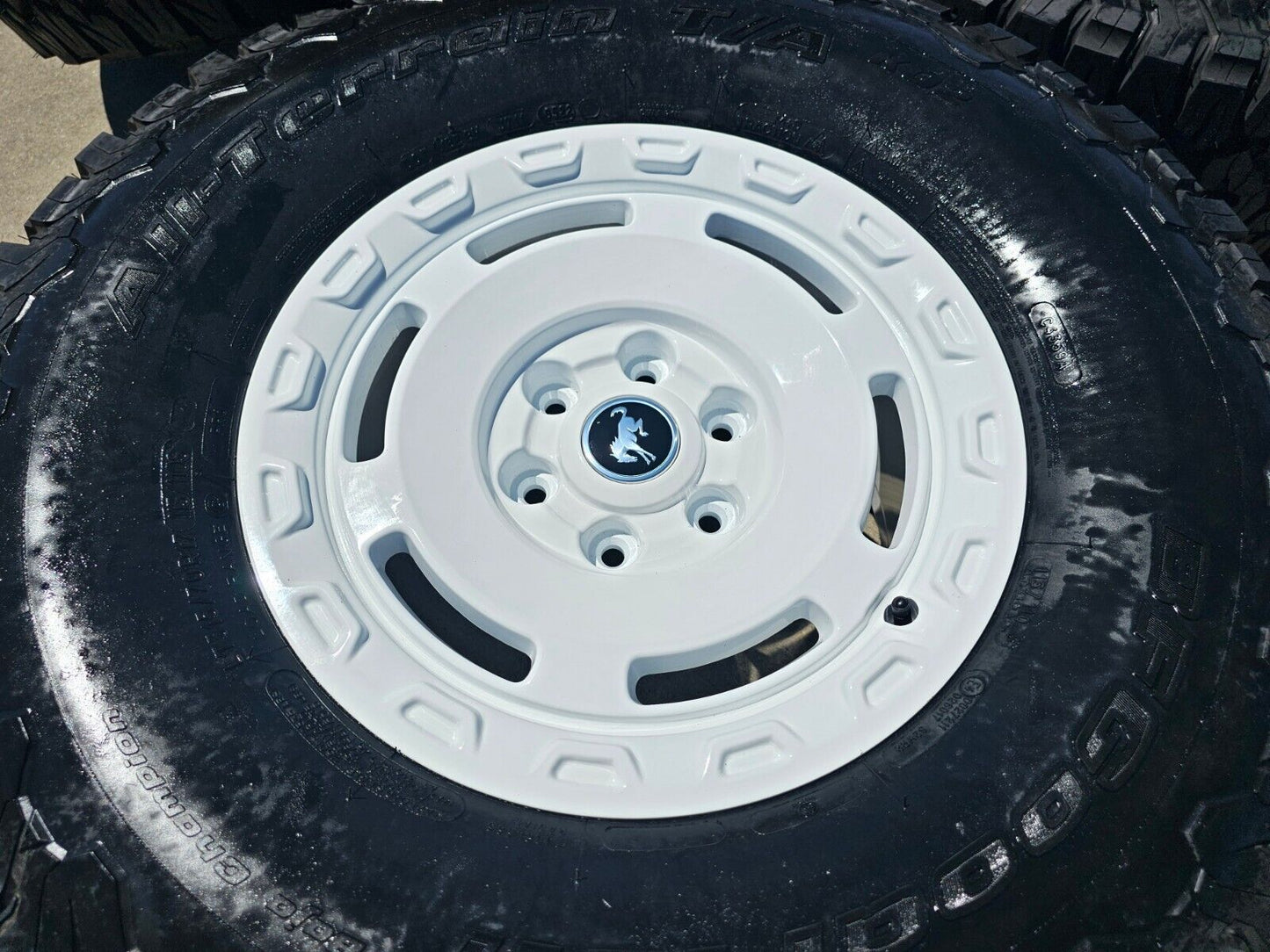 17" Ford Bronco HERITAGE SASQUATCH wheels rims white 35" BFG NEW 2023 2024 2025