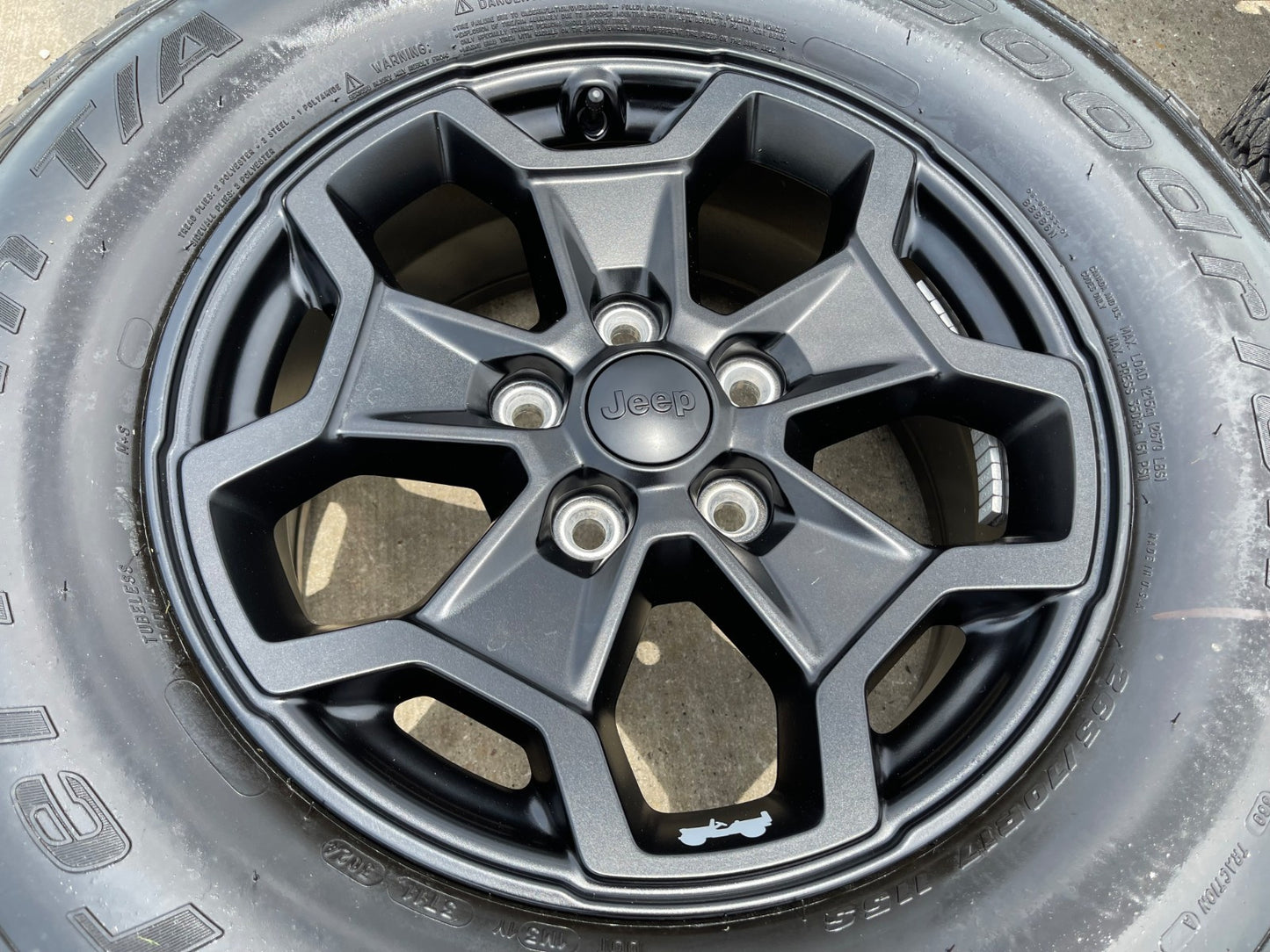 17" Jeep Wrangler RUBICON OEM wheels rims 9237 black 2024 2025 2026 2027 BFG NEW