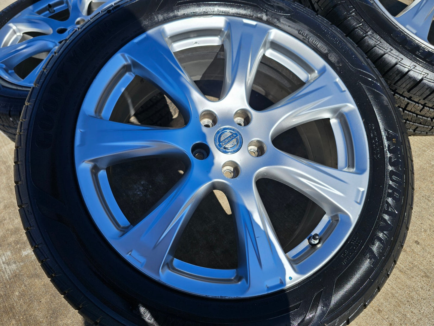 20" Nissan Murano Pathfinder Maxima FX35 FX45 QX60 OEM 62581 wheels rims