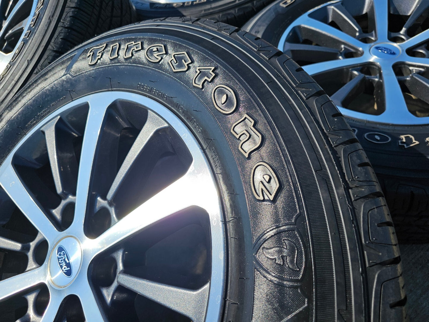 18" Ford F-150 Expedition 10142 OEM rims wheels tires