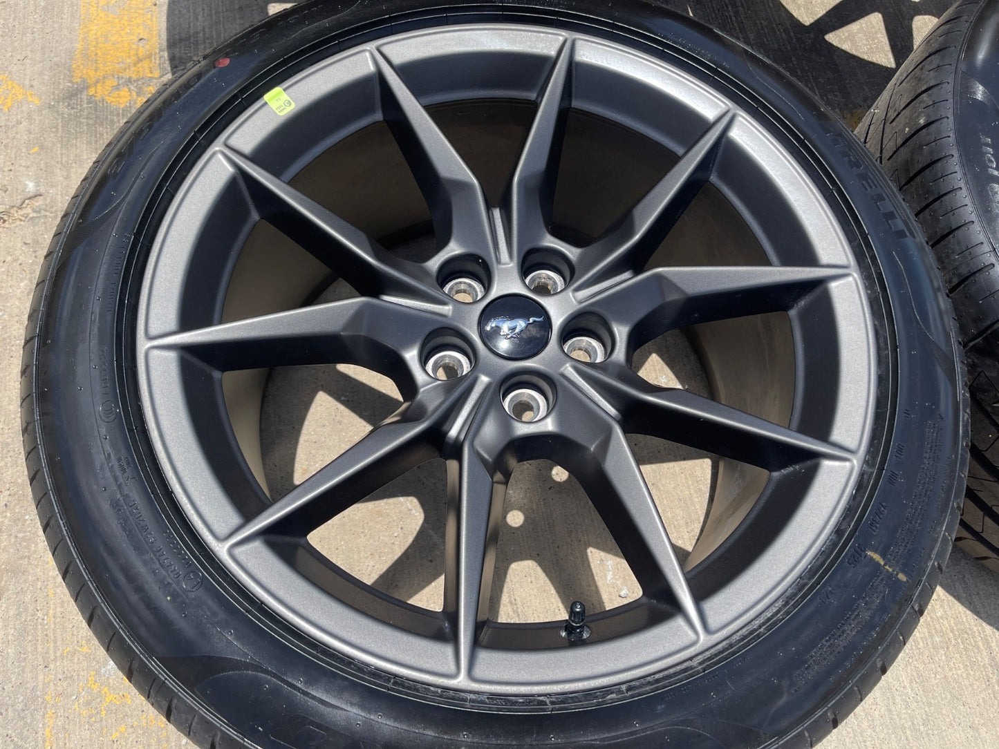 19" Ford Mustang GT Dark Horse OEM 95839 95840 wheels rims 2025 2026 2027 NEW