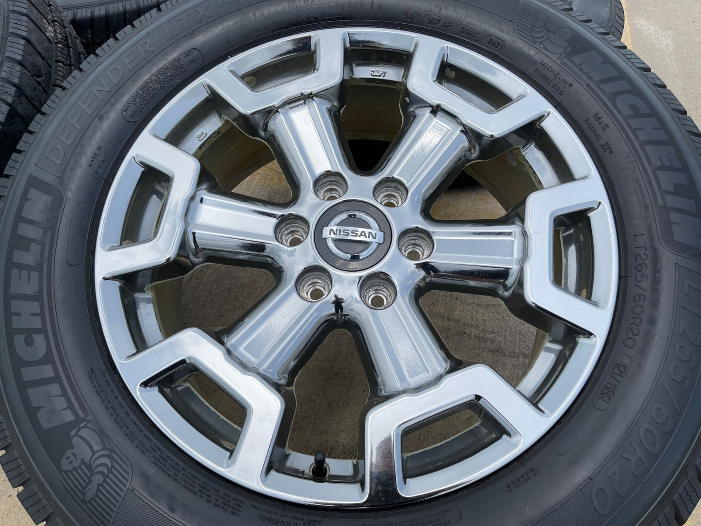 20" Nissan Titan XD OEM 62789 wheels rims tires CHROME MICHELIN