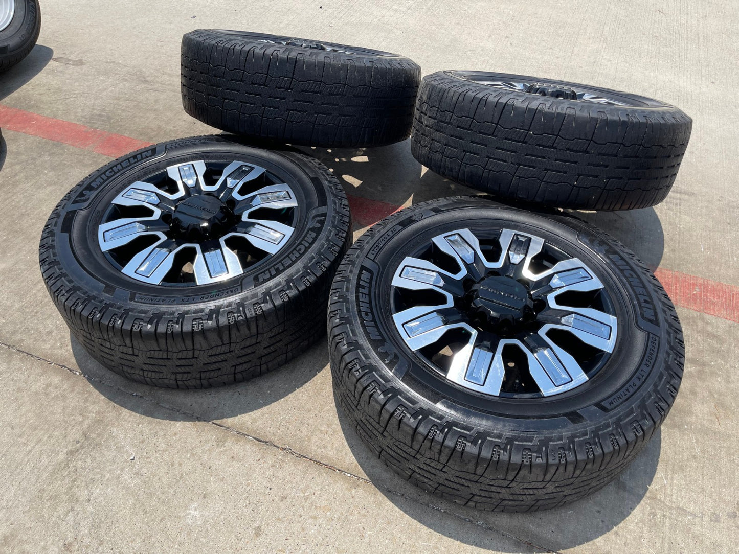 20" GMC Sierra 2500 3500 OEM wheels rims 5958 14138 tires MICHELIN DEFENDER