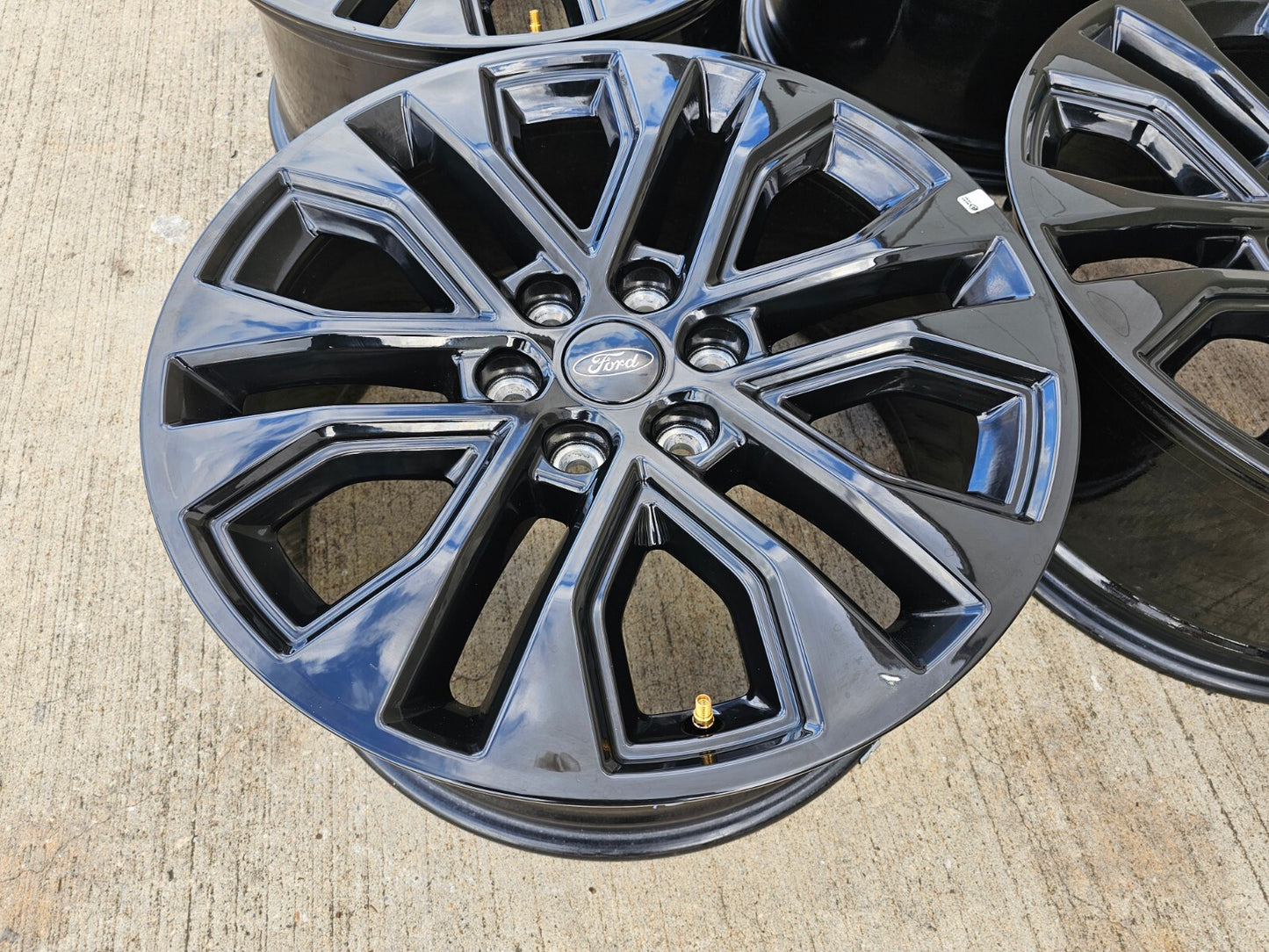 20" Ford F-150 LARIAT Limited OEM rims wheels Expedition 2023 2024 2025 2026 NEW