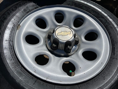17" Chevy Silverado 1500 Tahoe Sierra OEM 5223 8069 wheels rims tires