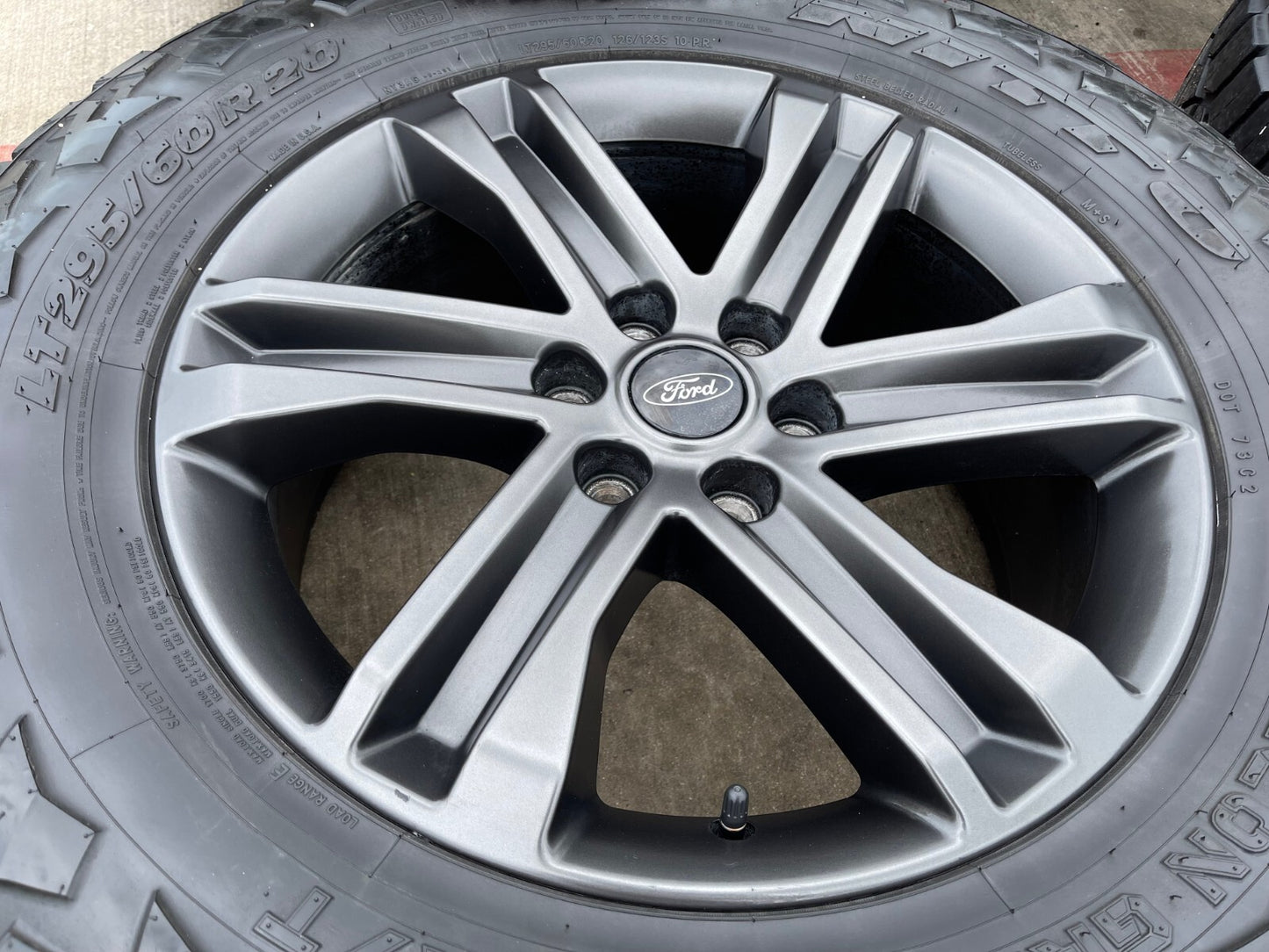 20" Ford F-150 FX-4 PLATINUM OEM rims wheels 10344 Expedition RECON GRAPPLER