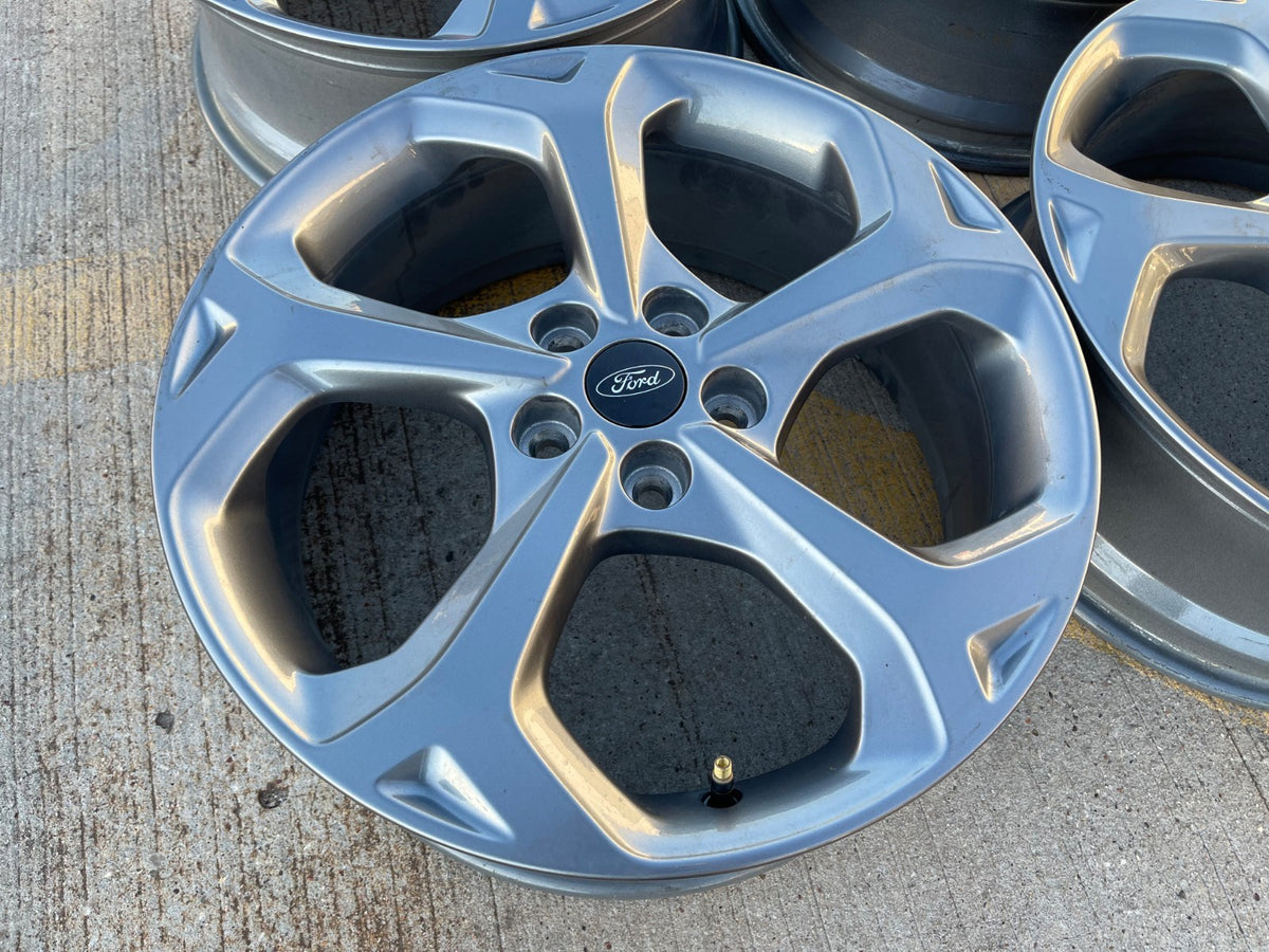 18" Ford Escape Maverick Bronco Sport rims wheels 10466 OEM 2024 2025 2026 NEW