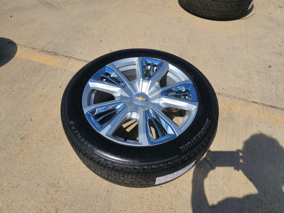 22" Chevy Tahoe RST Premier OEM wheel rim 14046 96951 Silverado Suburban single