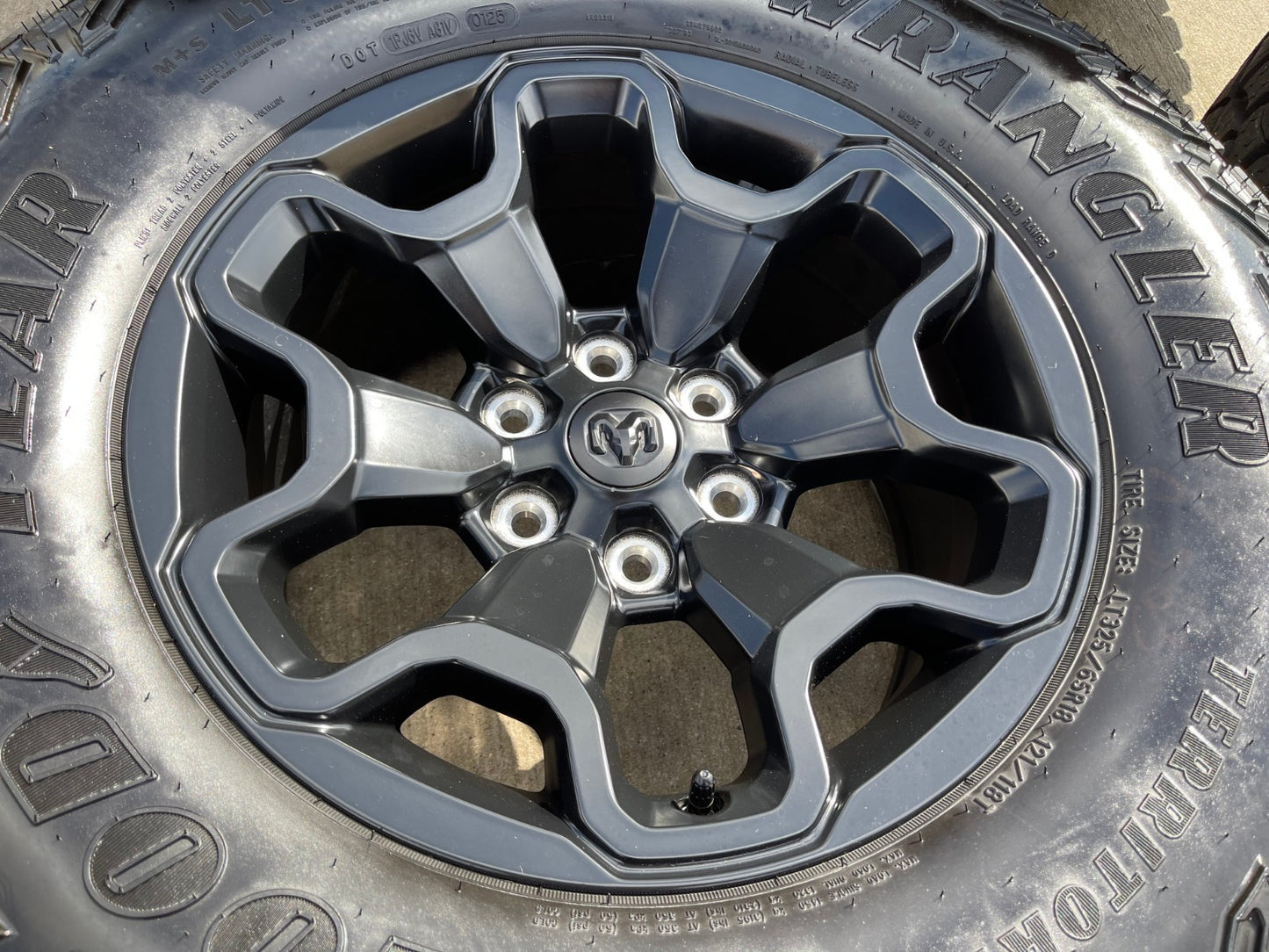 18" Dodge Ram 1500 TRX RHO Black OEM 66002 wheels rims SET TERRITORY A/T 35"