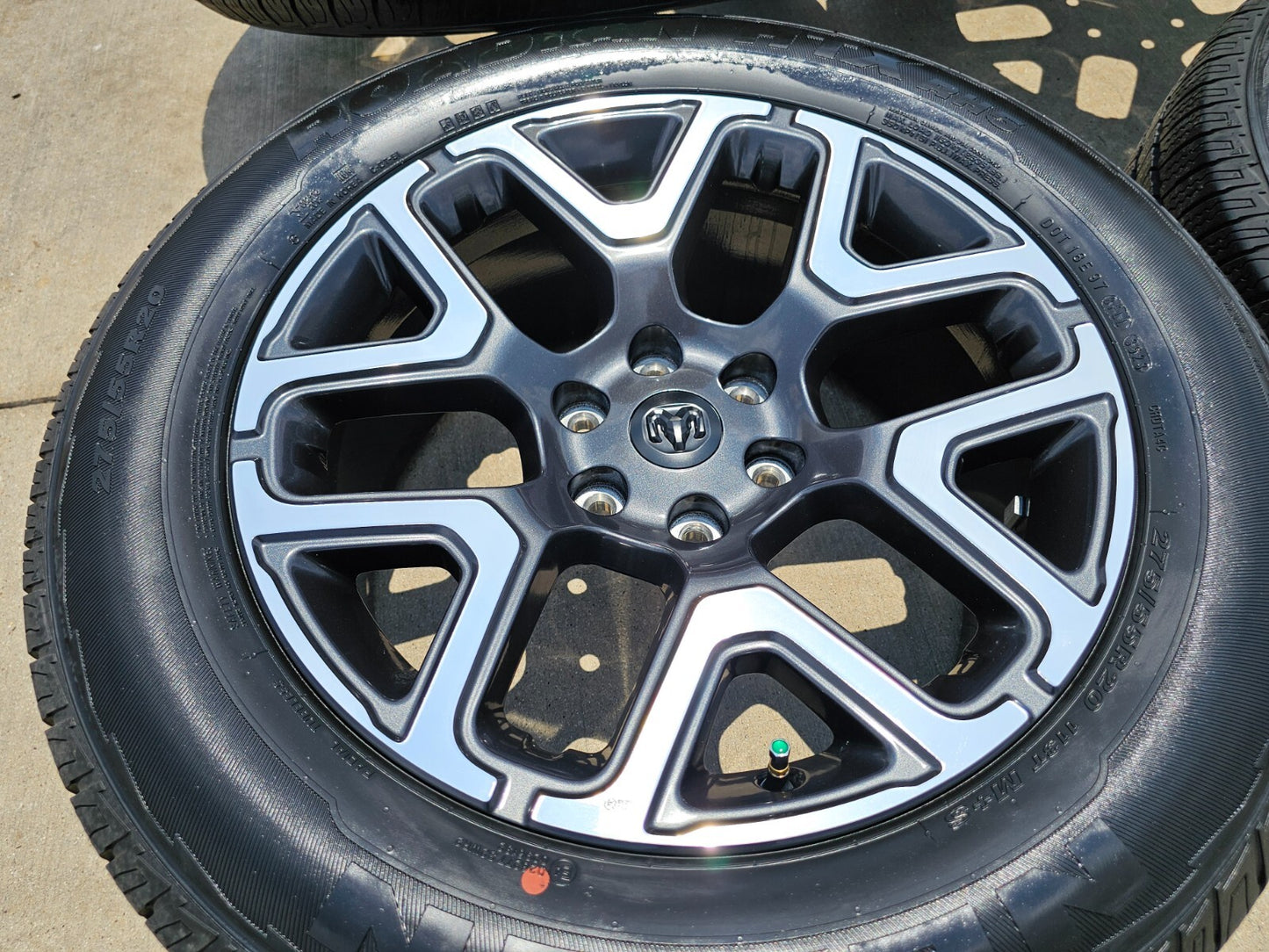 20" Dodge Ram 1500 OEM Laramie wheels rims tires 68583860AA 2024 2025 NEW