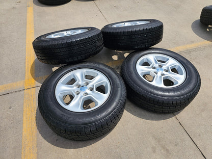 17" Jeep Grand Cherokee OEM 9135 wheels rims SET DISCOUNTED