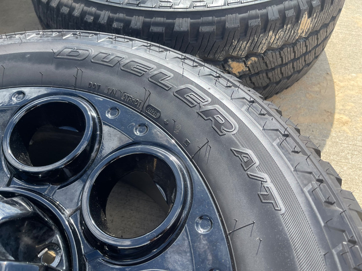 20" Ford F-250 F-350 OEM TREMOR wheels rims SET 10299 10484 BRINDGESTONE NEW