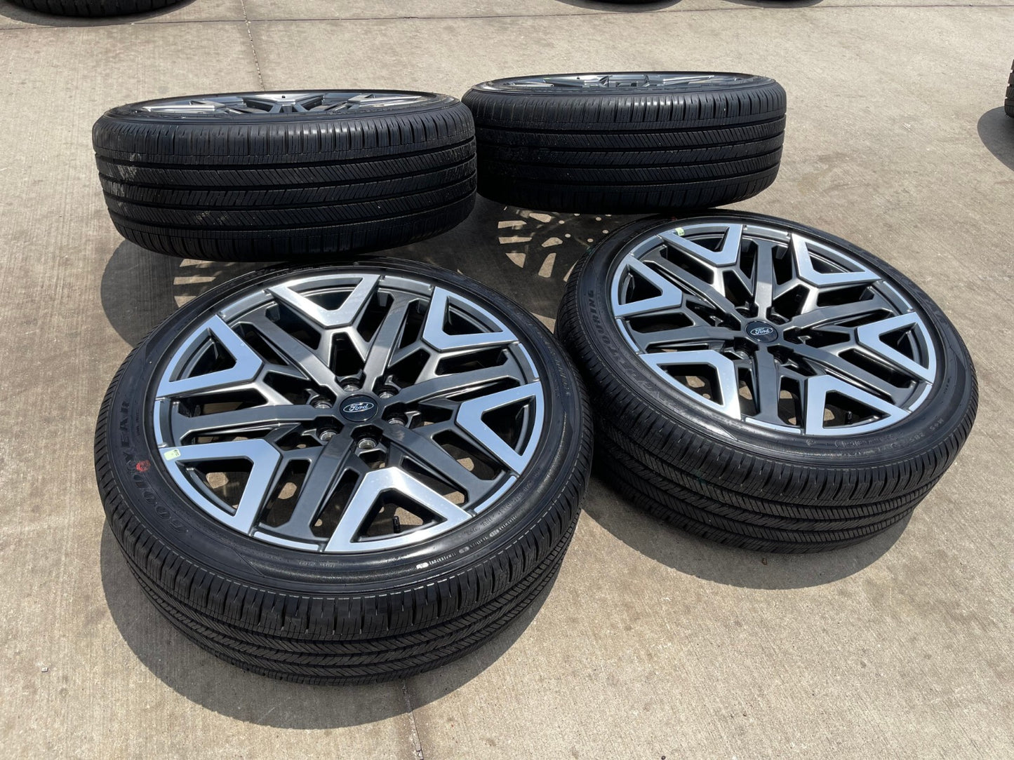 24" Ford F-150 LIMITED Plus OEM rims wheels Expedition 2024 2025 2026 NEW