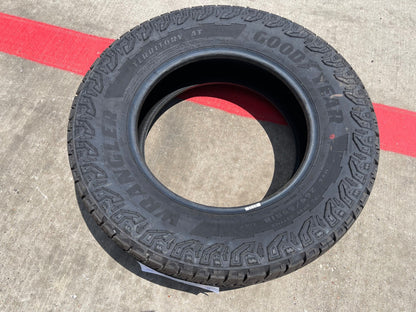 265/65/18 Goodyear Wrangler Territory A/T tire 265/65r18 114T M+S NEW TAKE OFF