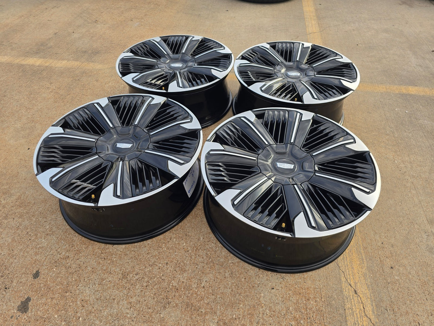 24" Cadillac Escalade IQ EV OEM 8x165 wheels rims Hummer 2500 2024 2025 2026 NEW