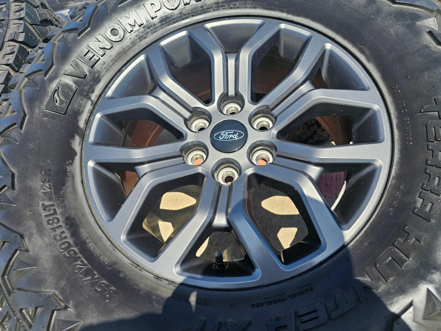 18" Ford F-150 TREMOR OEM rims wheels 10342 Expedition tires 35"