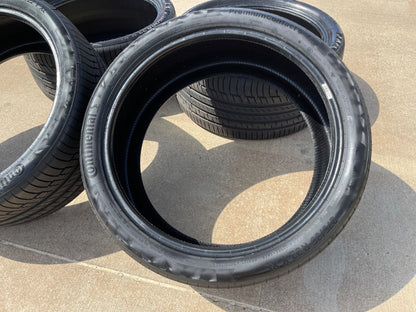 (2) 275/35/22 + (2) 315/35/22 Continental Premium Contact 6 104Y XL tires