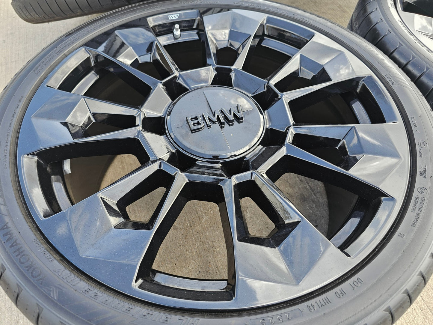 23" BMW X7M X5 X6 X7 XM OEM Series wheels rims tires SET 2024 2025 2026 2027 NEW