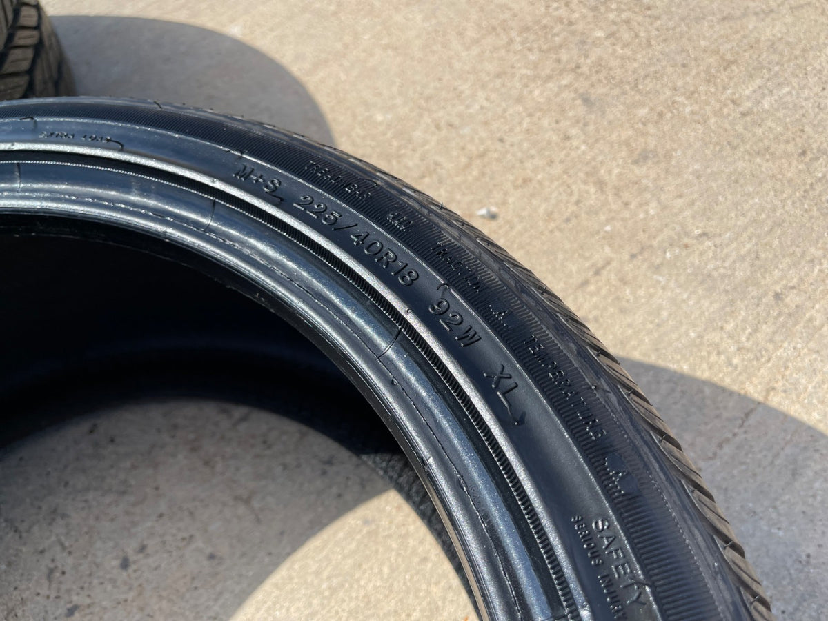 (4) 225/40/18 Vogue tires 92W XL 225/40R18 SET