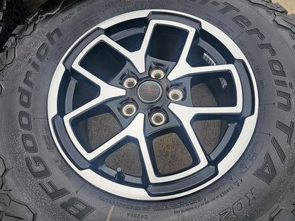 17" Jeep Wrangler Rubicon OEM wheels rims 392 Gladiator tires NEW BFG 33"