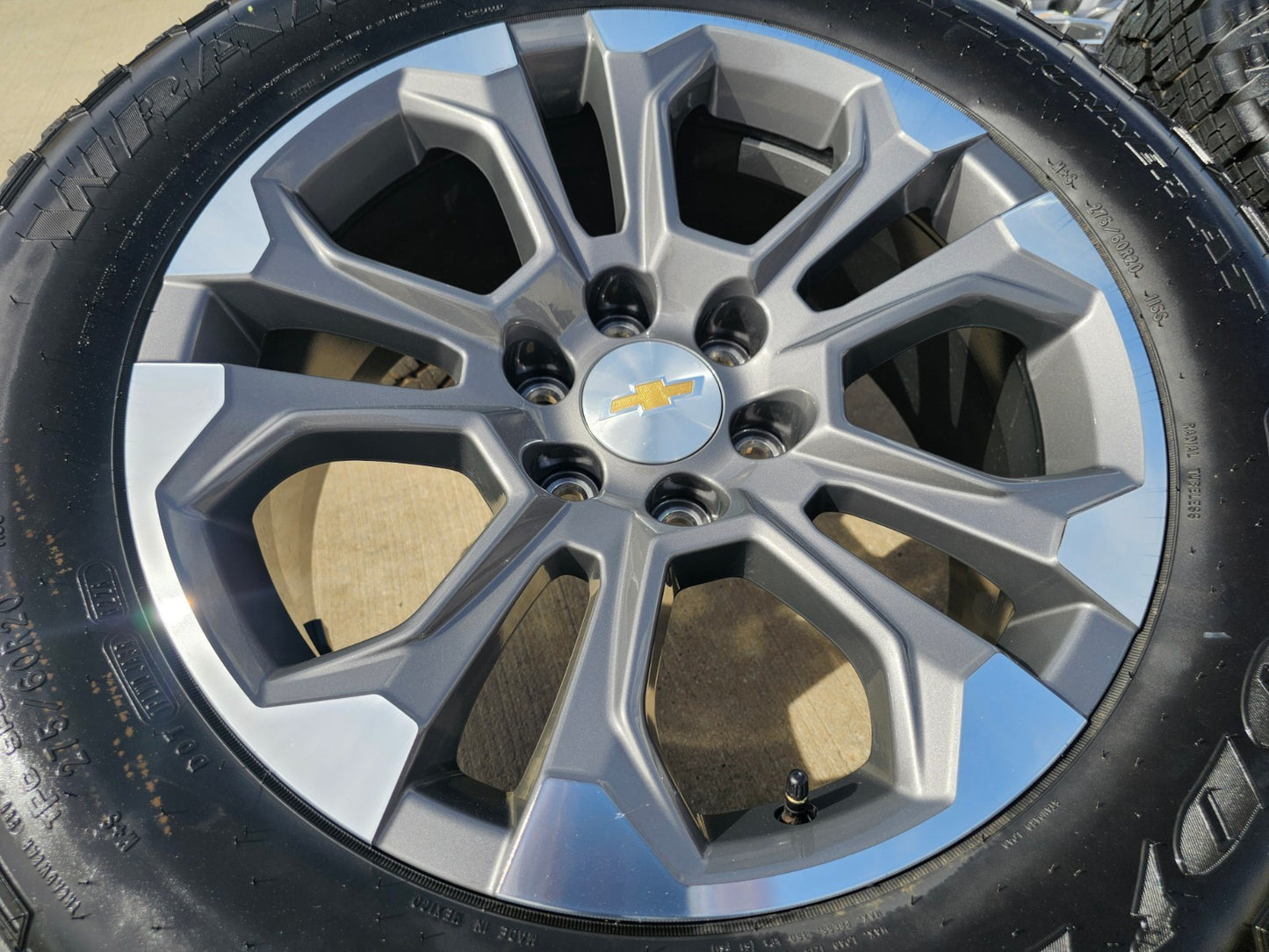 20" Chevy Tahoe Silverado OEM 14090 95417 wheels rims tires SET GOODYEAR A/T NEW