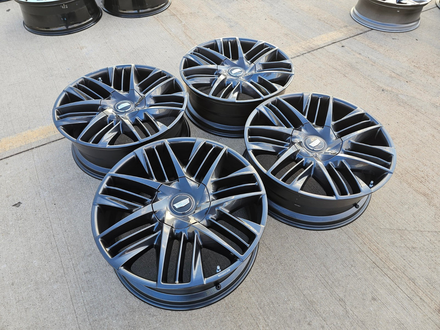 NEW 24" Cadillac Escalade IQ Deep Space EV OEM SET wheels rims Hummer 2025-2027
