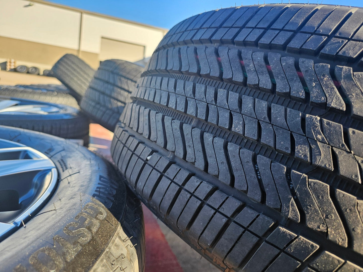 22" Cadillac Escalade Platinum OEM wheels rims NO tires 2024 2025 2026 NEW