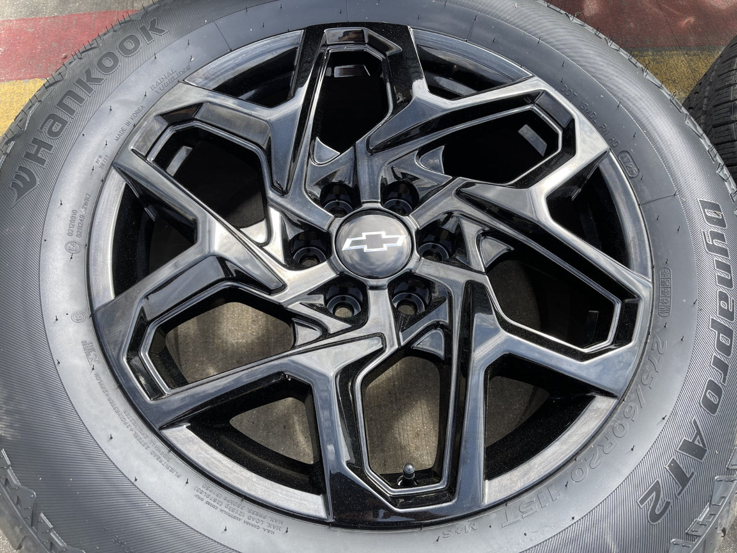 20" GMC Sierra Yukon AT4 Tahoe Silverado 95369 OEM wheels rims HANKOOK NEW 2026