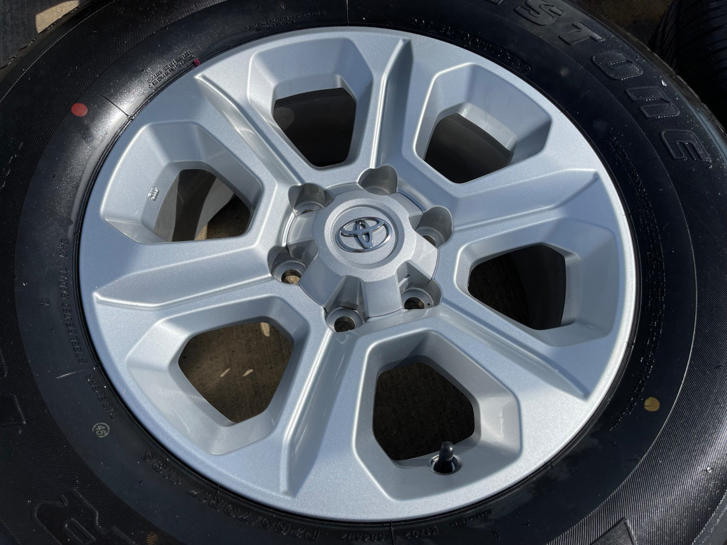 17" 4Runner Toyota Tacoma OEM wheels rims 75153 FJ DUELER H/T NEW
