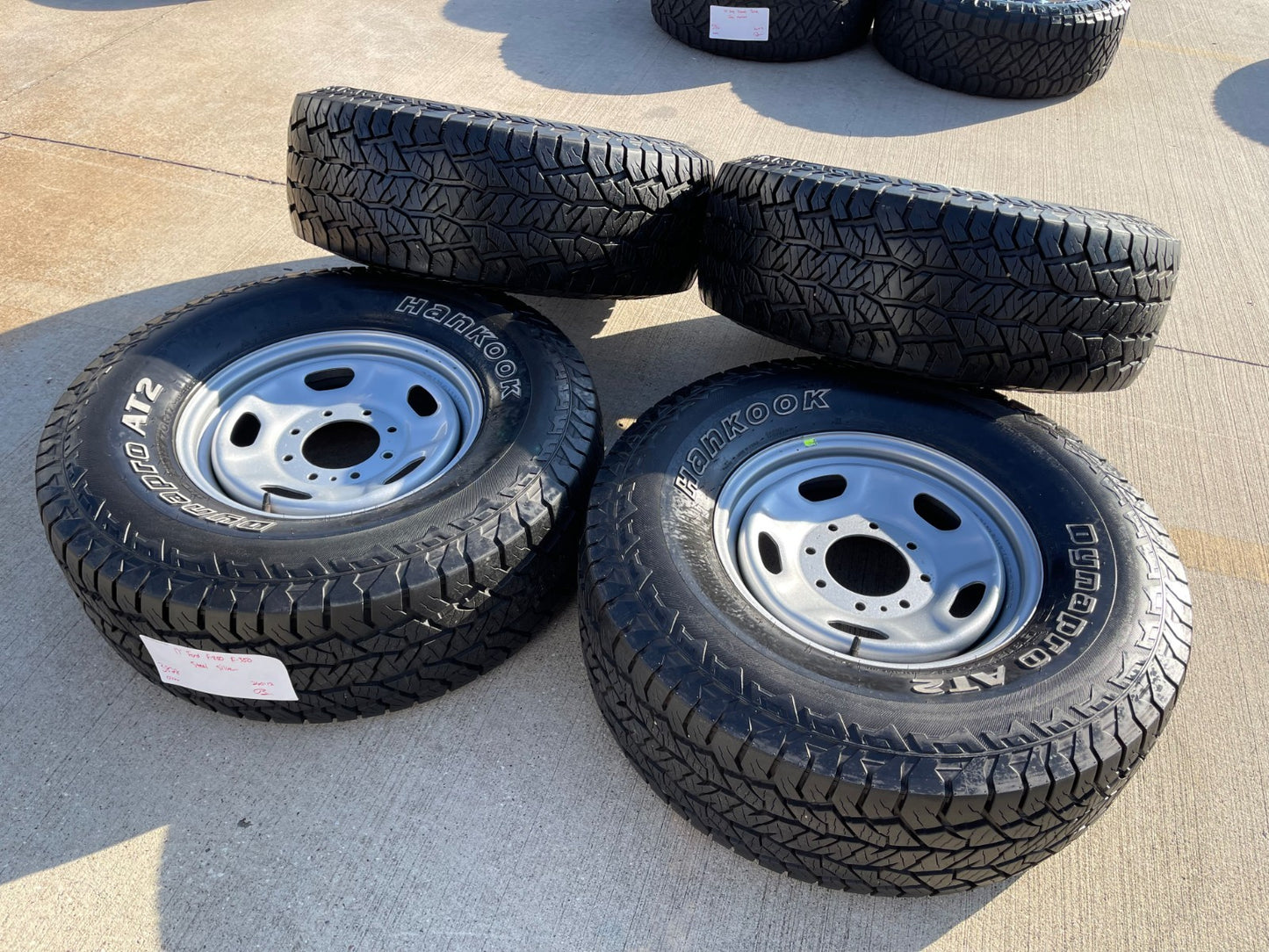 17" Ford F-250 F-350 OEM 3828 wheels rims tires HANKOOK DYNAPRO A/T2 35"