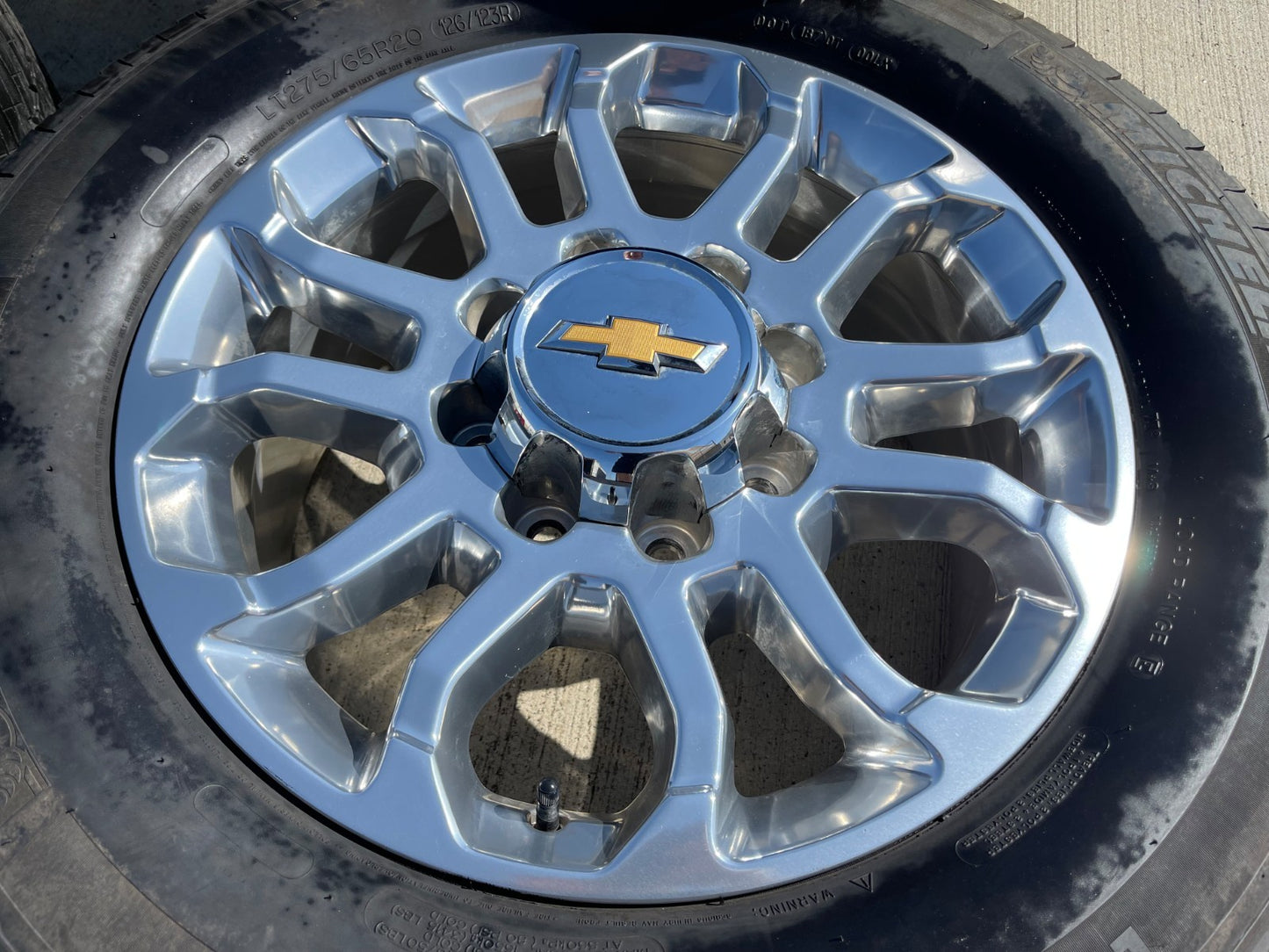 20" Chevy Silverado HIGH COUNTRY GMC Sierra AT4 2500 3500 OEM 95685 wheels rims