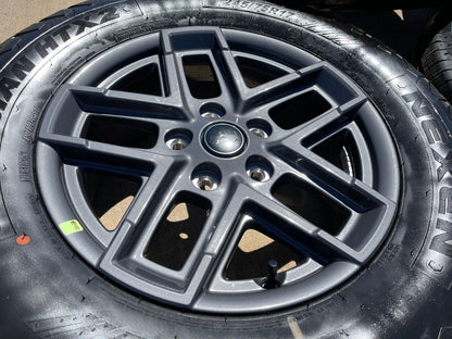 17" Jeep Wrangler Rubicon Sport S OEM wheels rims 51649 Gladiator 2024 2025 NEW
