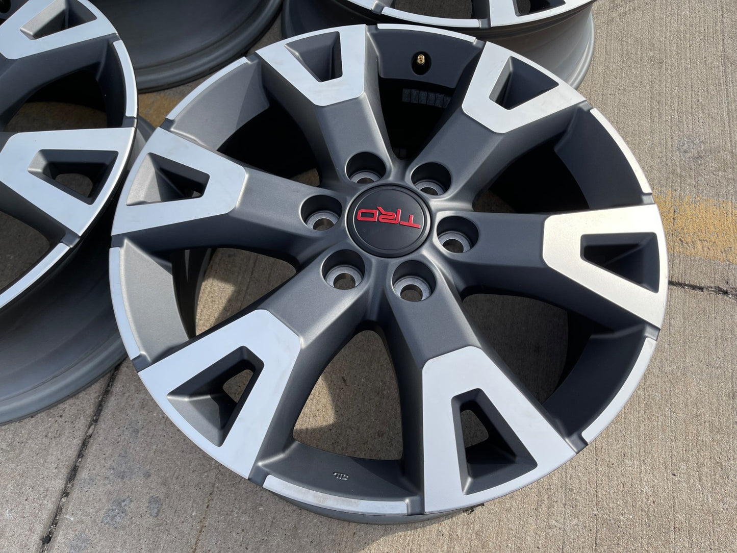 20" Toyota 4Runner TRD OEM 94198 wheels rims Tundra Sequoia 2025 2026 NEW
