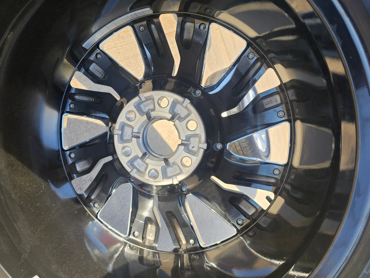22" Chevy Silverado 1500 Tahoe Suburban OEM 5907 5901 spare wheel rim