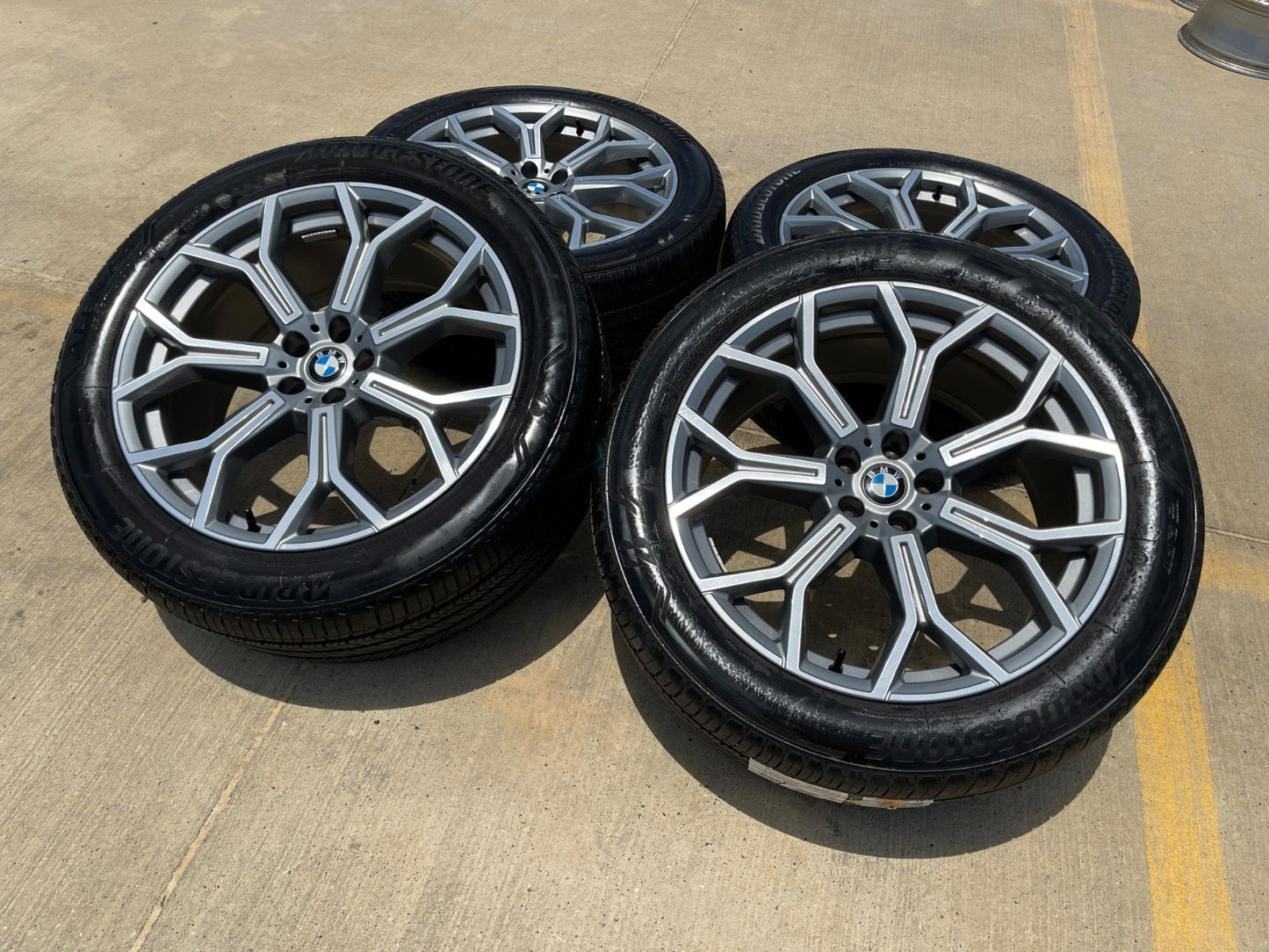 21" BMW X6 X7 OEM 86533 96409 Series 753 wheels rims tires BRIDGESTONE
