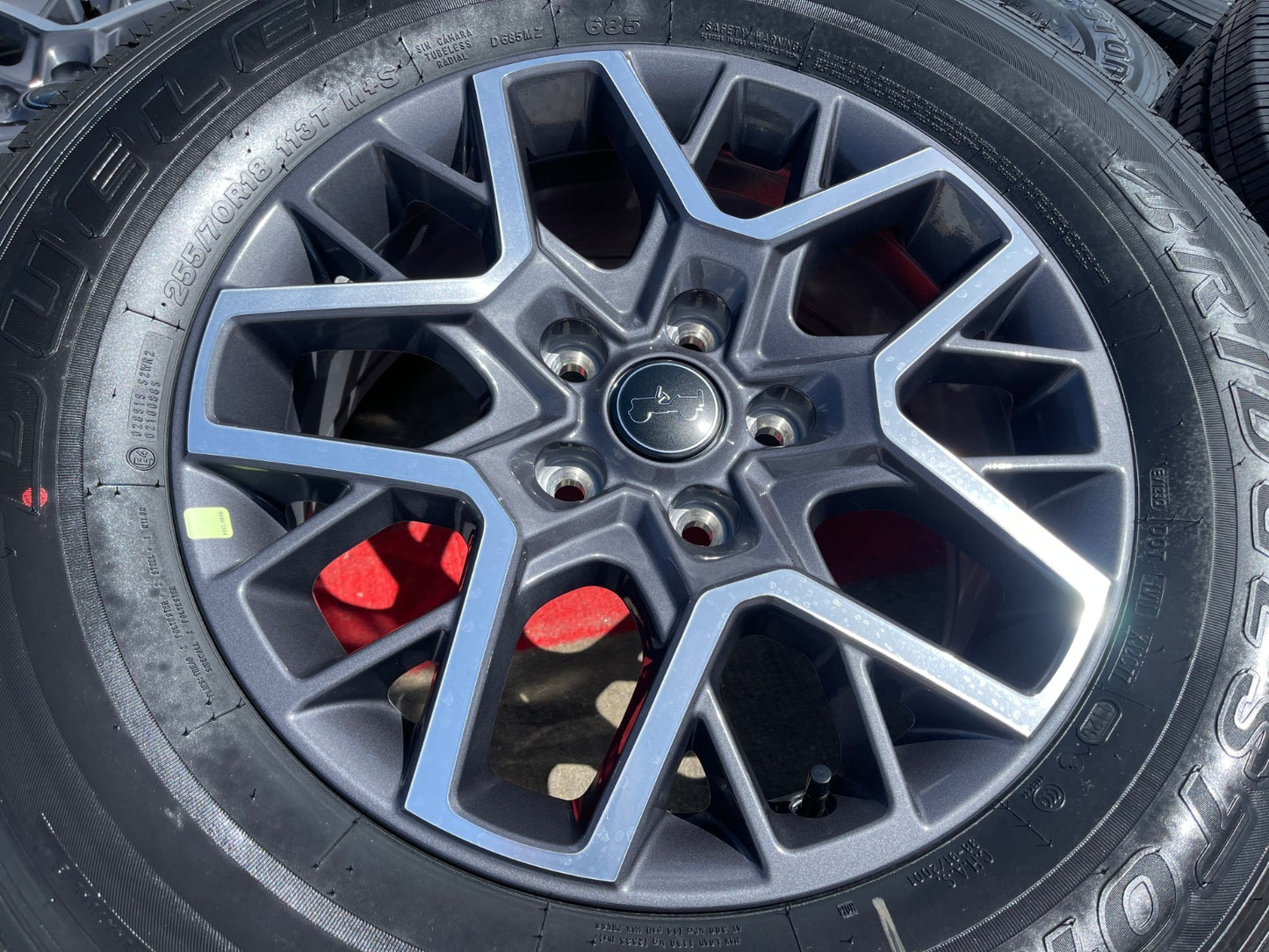 18" Jeep Wrangler Gladiator Grand Cherokee OEM 9331 wheels rims SET 2026 NEW