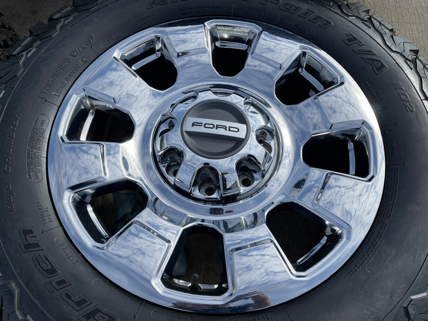 20" Ford F-250 F-350 OEM Lariat 10295 25085 10552 wheels rims NEW BFG KO2 A/T
