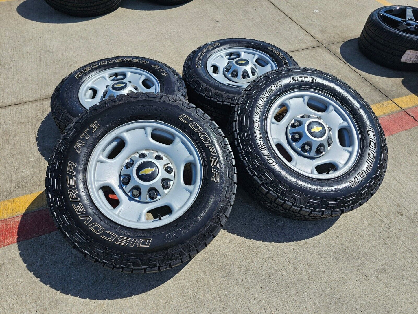 17" Chevy Silverado GMC Sierra 2500 3500 OEM 8095 wheels 2021 2022 2023 2024