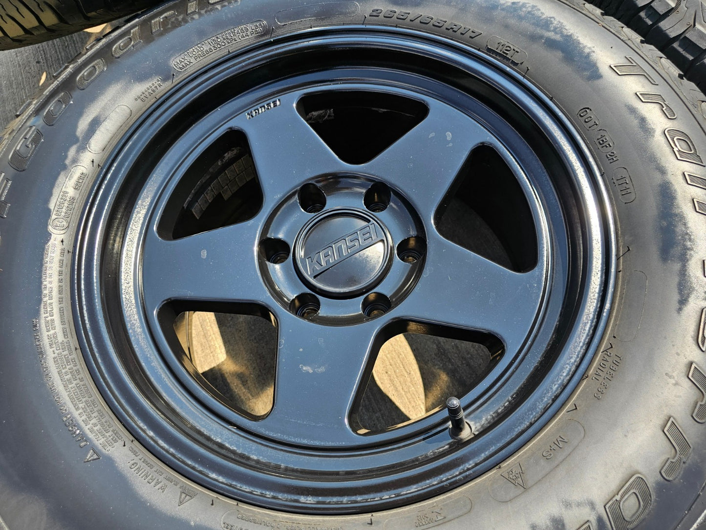 17x8.5 17" Kansei KNP Chevy Silverado RAM Tacoma wheels rims 6x139 6x5.5 BFG