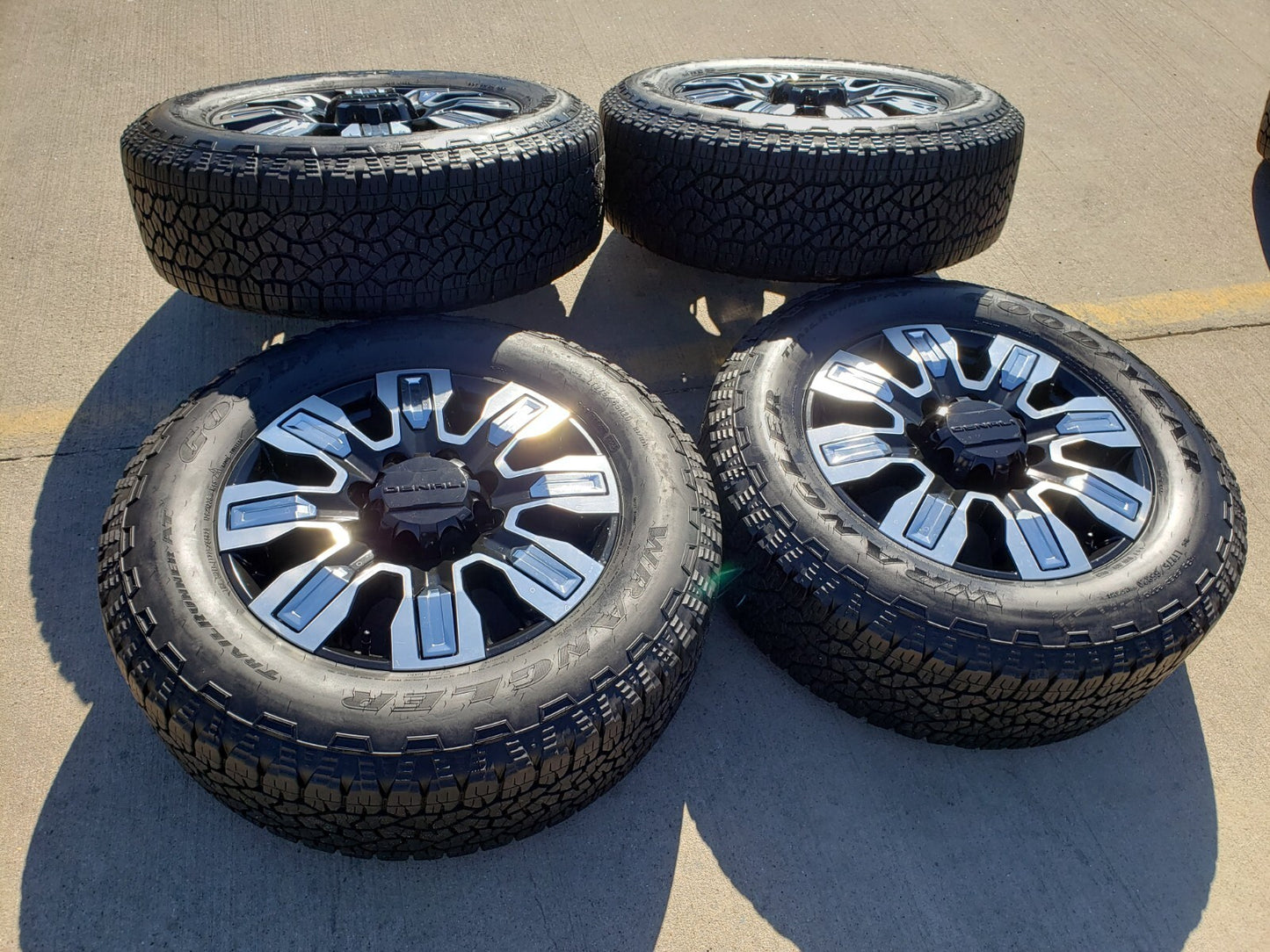20" GMC Sierra DENALI ULTIMATE 2500 3500 OEM wheels rims 5958 Chevy