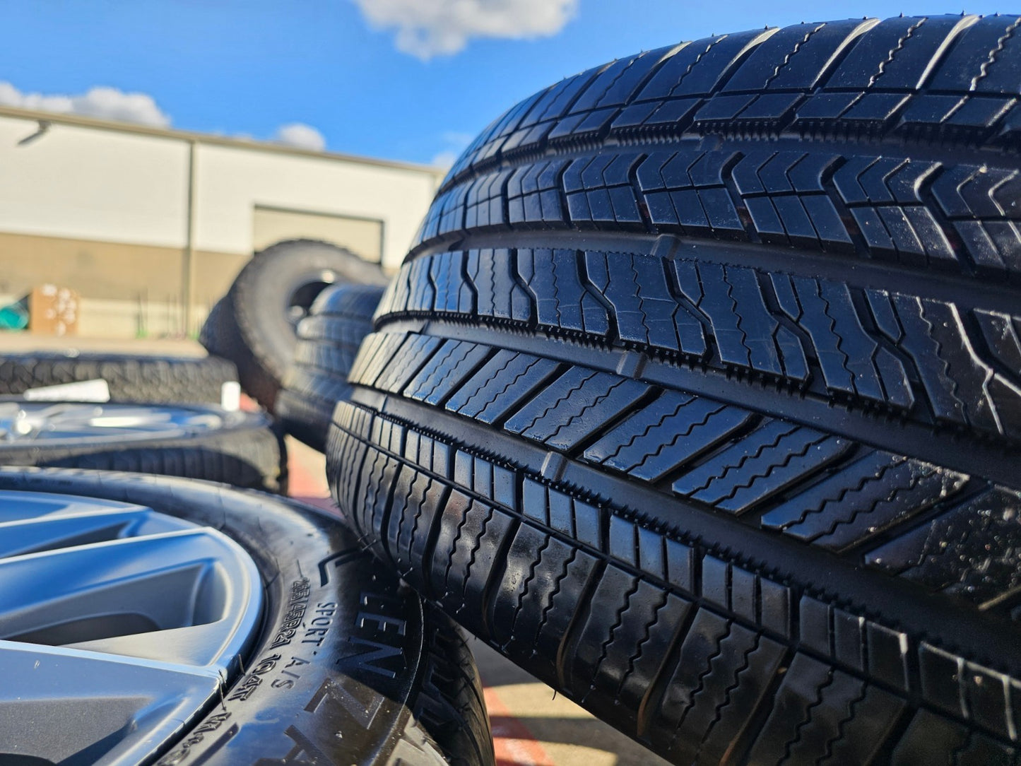 21" Cadillac XT6 XT5 SRX OEM 4851 wheels rims 2023 2024 2025 2026 BRIDGESTONE