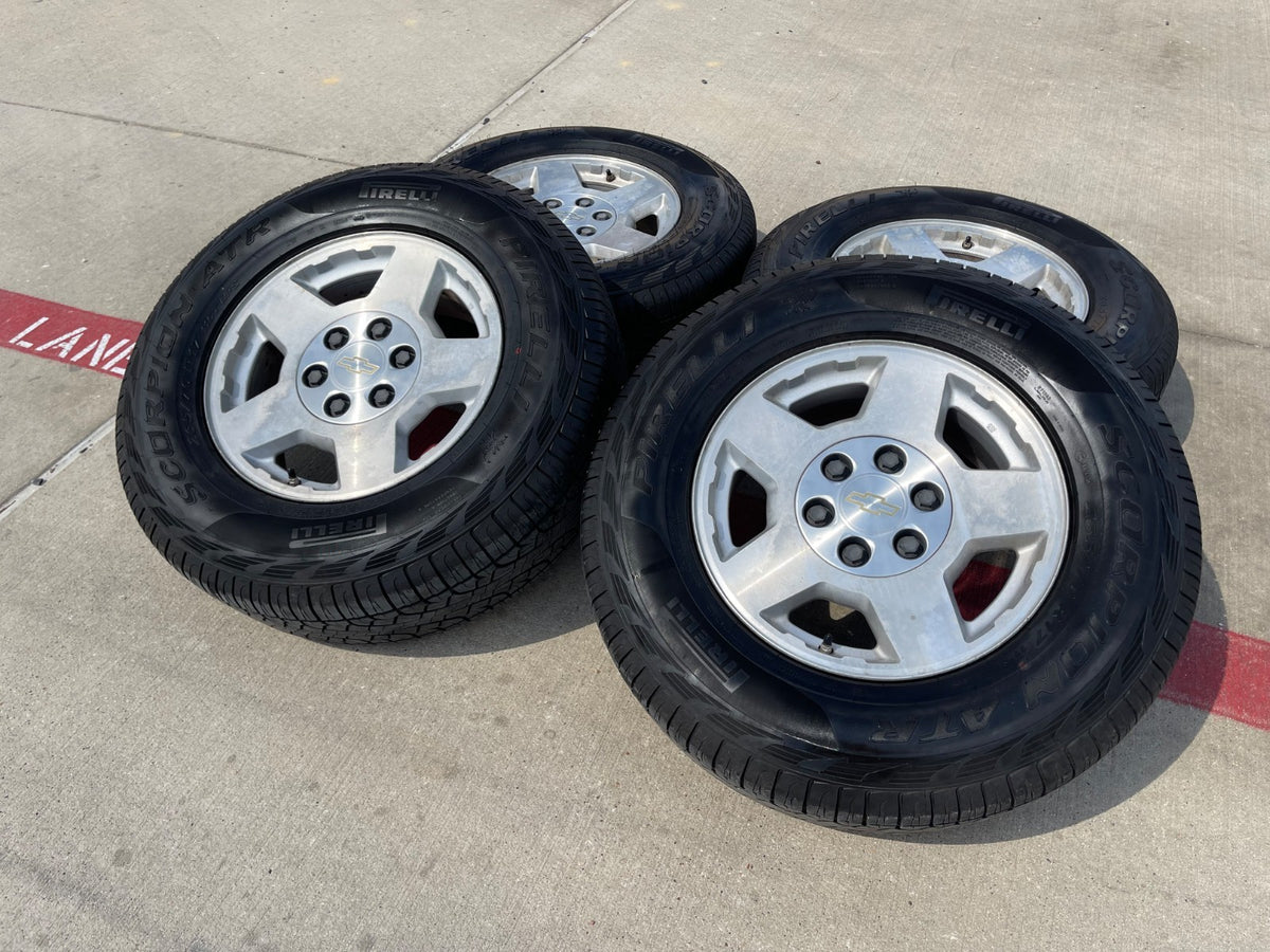 17" Chevy Tahoe Silverado Suburban Z71 OEM 5196 wheels rims tires SET
