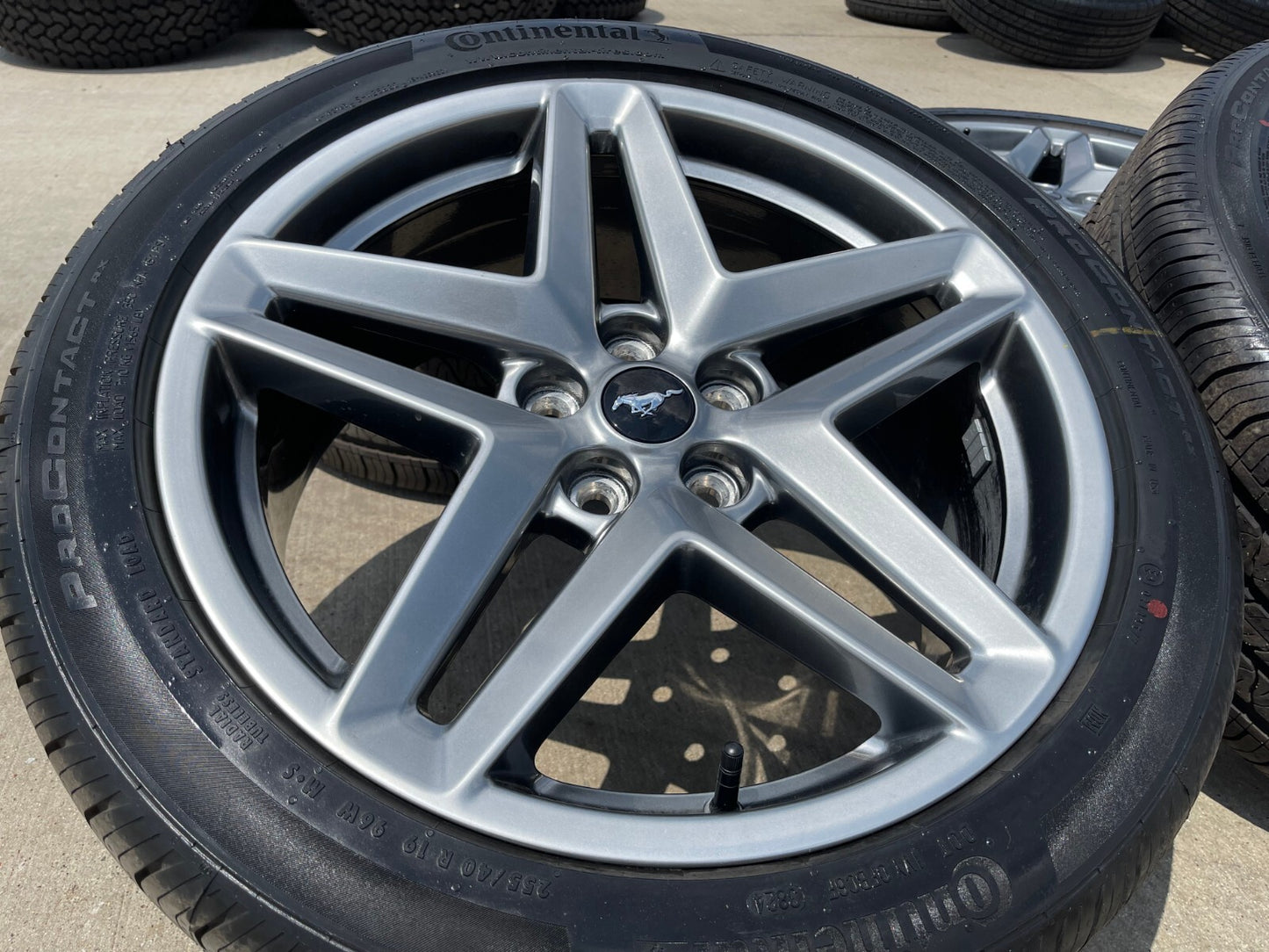 19" Ford Mustang Stealth GT OEM 10595 wheels rims tires 2023 2024 2025 2026 NEW