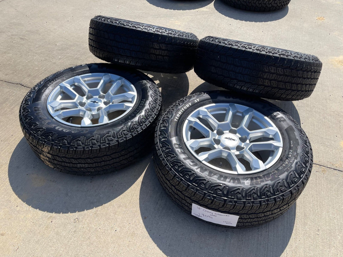18" Chevy Silverado Suburban Tahoe OEM 14091 wheels rims GMC SET GOODYEAR A/T