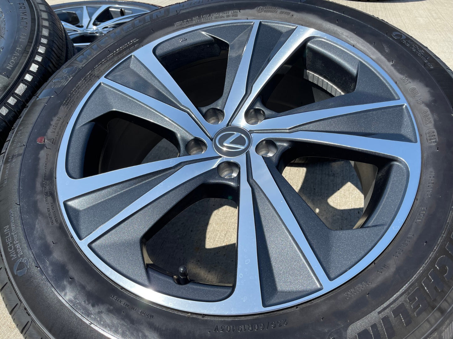 19" Lexus RX350 OEM wheels rims 74419 Toyota Highlander 2021 2022 2023 2024 2025