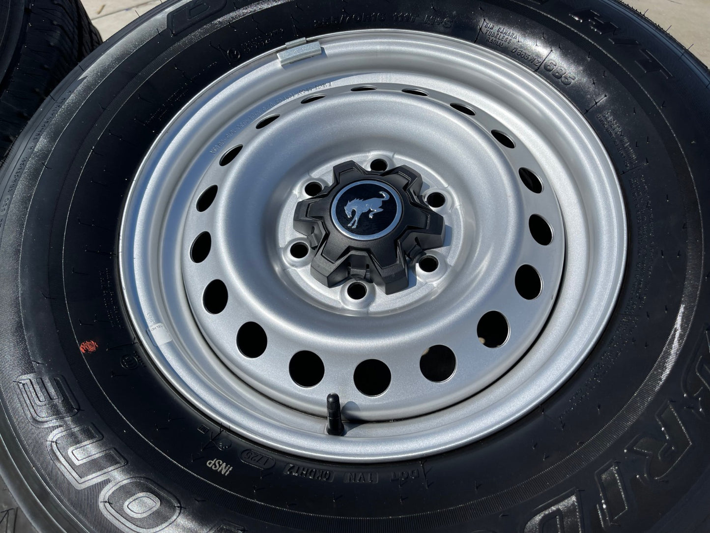 16" Ford Bronco steel wheels rims tires 10226 Ranger 2023 2024 2025 2026 NEW