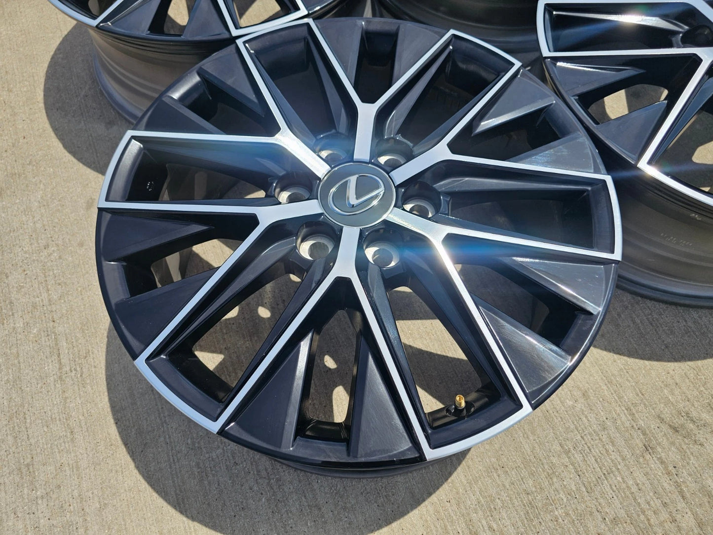 20" Lexus GX550 OEM wheels rims Toyota Land Cruiser Tundra 10545 LX600 2025 NEW